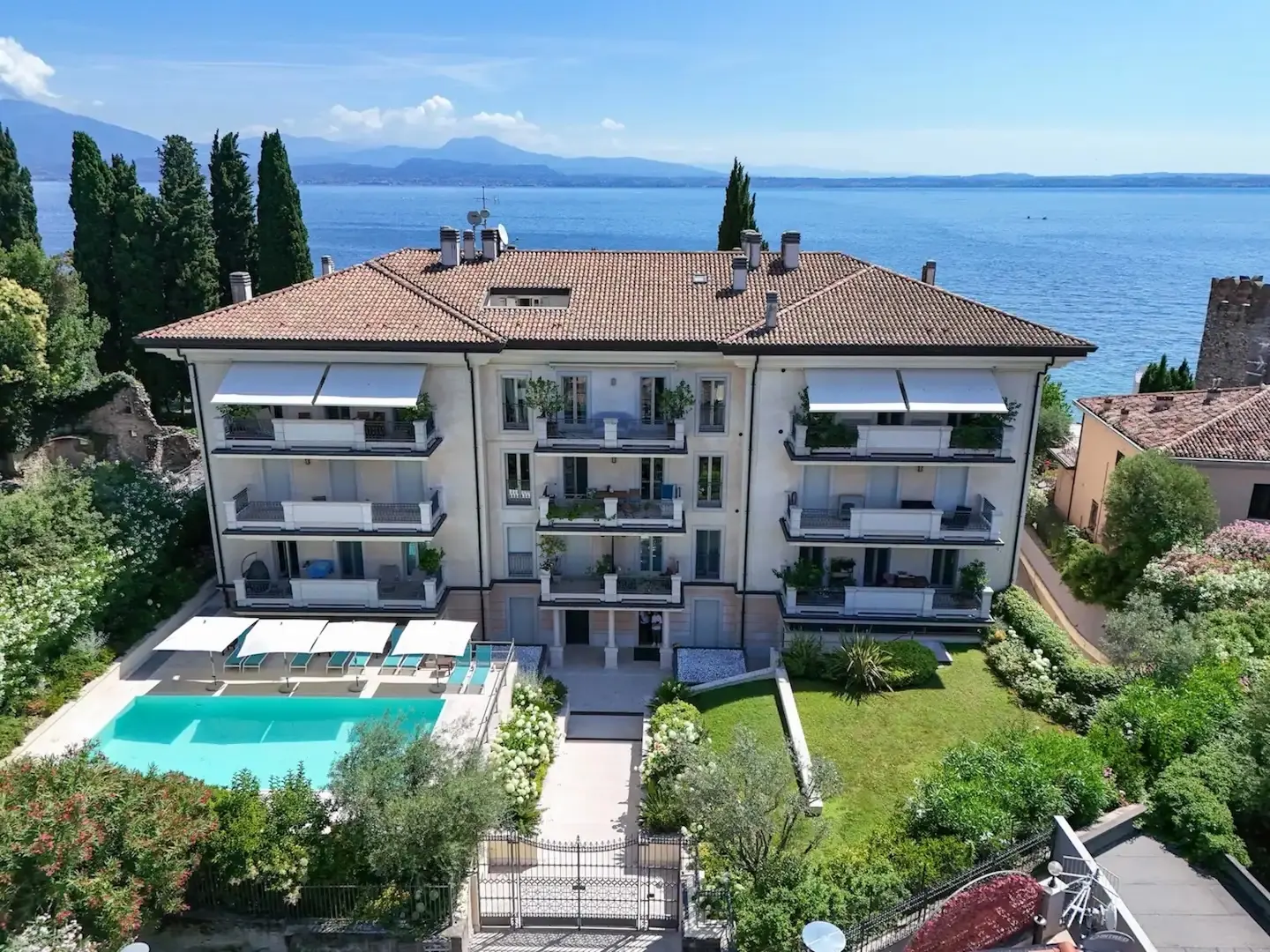 House view with pool